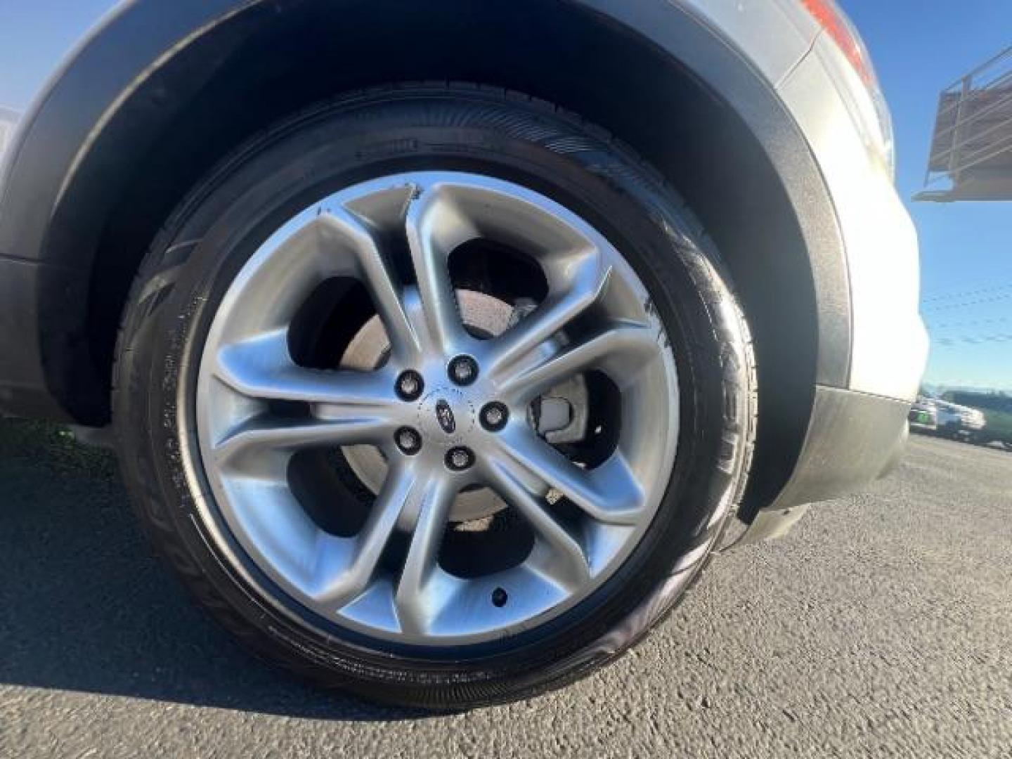 2013 Ingot Silver Metallic /Medium Light Stone Ford Explorer Limited (1FM5K7F85DG) with an EcoBoost 2L I-4 gasoline direct injection engine, Automatic transmission, located at 940 North Main Street, Cedar City, UT, 84720, (435) 628-0023, 37.692936, -113.061897 - Photo#10