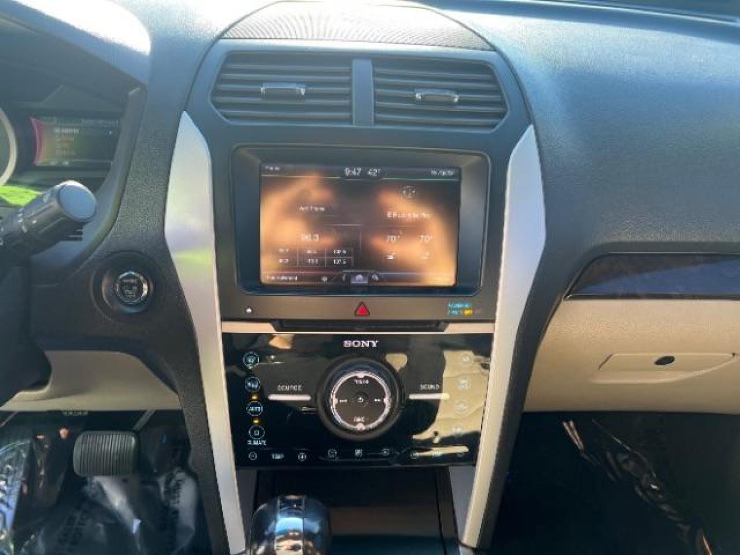 2013 Ingot Silver Metallic /Medium Light Stone Ford Explorer Limited (1FM5K7F85DG) with an EcoBoost 2L I-4 gasoline direct injection engine, Automatic transmission, located at 940 North Main Street, Cedar City, UT, 84720, (435) 628-0023, 37.692936, -113.061897 - Photo#17