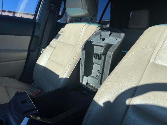 2013 Ingot Silver Metallic /Medium Light Stone Ford Explorer Limited (1FM5K7F85DG) with an EcoBoost 2L I-4 gasoline direct injection engine, Automatic transmission, located at 1865 East Red Hills Pkwy, St. George, 84770, (435) 628-0023, 37.120850, -113.543640 - We specialize in helping ALL people get the best financing available. No matter your credit score, good, bad or none we can get you an amazing rate. Had a bankruptcy, divorce, or repossessions? We give you the green light to get your credit back on the road. Low down and affordable payments that fit - Photo#19