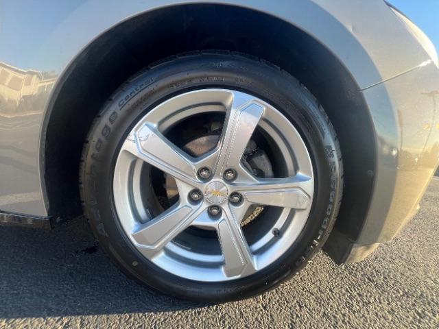 2017 Pepperdust Metallic /Jet Black/Jet Black Chevrolet Volt LT (1G1RC6S55HU) with an Voltec 1.5L I-4 gasoline direct injection engine, Automatic transmission, located at 940 North Main Street, Cedar City, UT, 84720, (435) 628-0023, 37.692936, -113.061897 - Photo#8