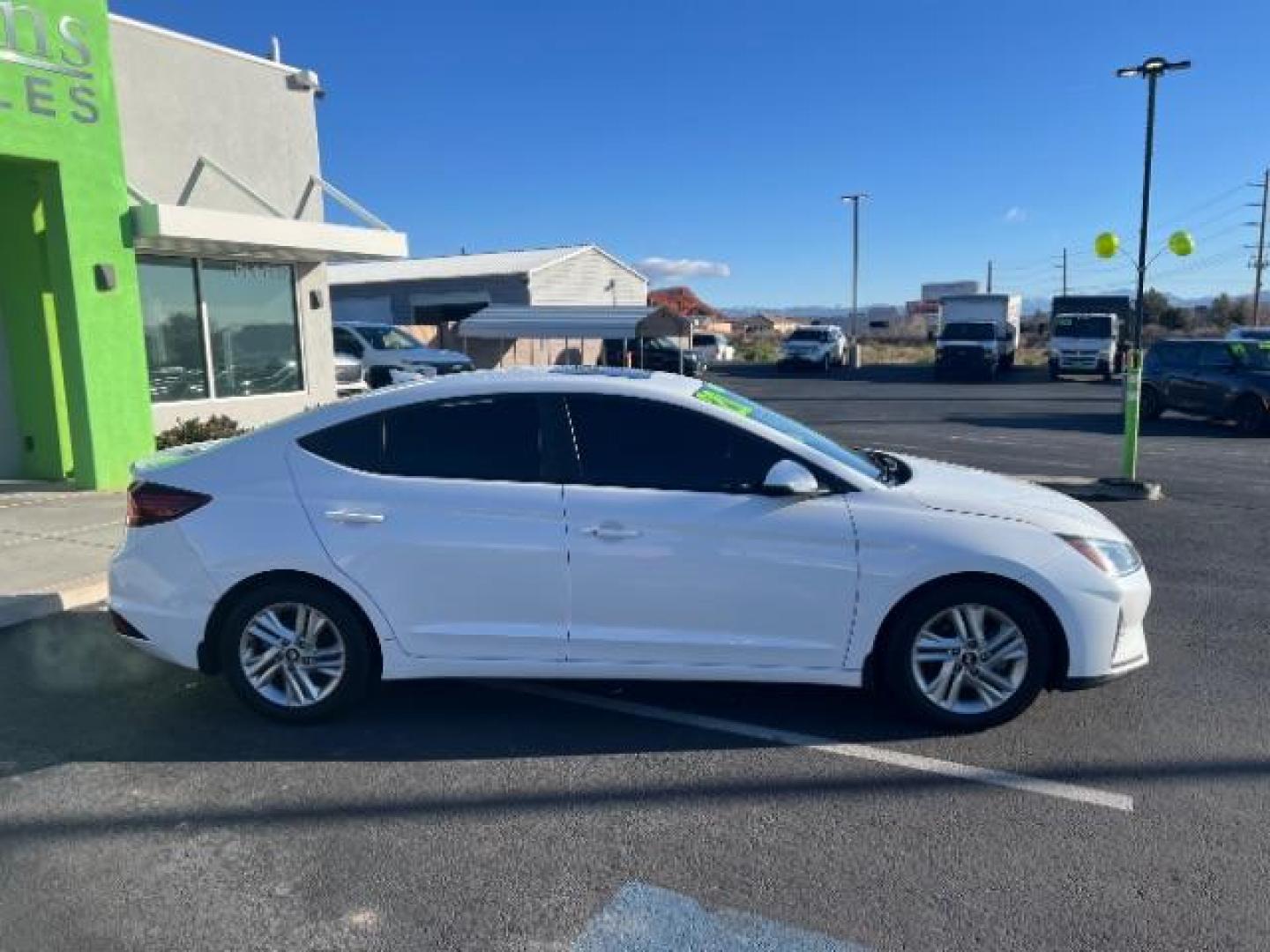 2020 Quartz White Pearl /Gray Hyundai Elantra Value Edition (5NPD84LF7LH) with an Nu 2L I-4 DOHC engine, Automatic transmission, located at 940 North Main Street, Cedar City, UT, 84720, (435) 628-0023, 37.692936, -113.061897 - We specialize in helping ALL people get the best financing available. No matter your credit score, good, bad or none we can get you an amazing rate. Had a bankruptcy, divorce, or repossessions? We give you the green light to get your credit back on the road. Low down and affordable payments that fit - Photo#7
