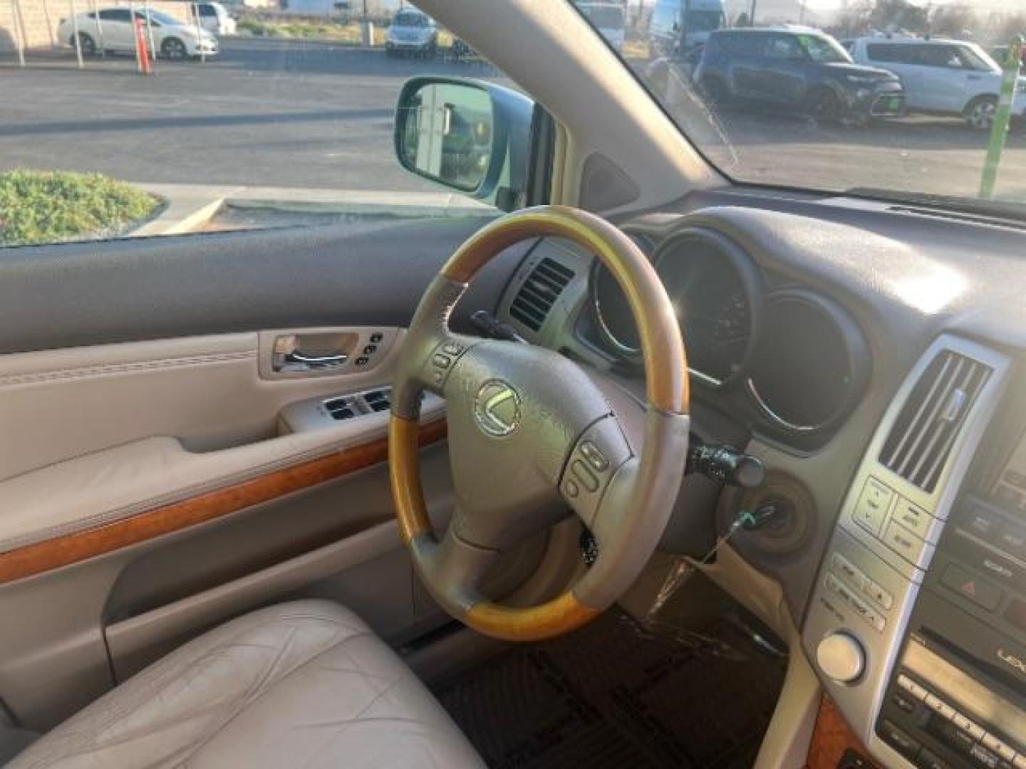 2009 Light Blue /Tan Leather Interior Lexus RX 350 FWD (2T2GK31U99C) , Automatic transmission, located at 1865 East Red Hills Pkwy, St. George, 84770, (435) 628-0023, 37.120850, -113.543640 - Photo#30