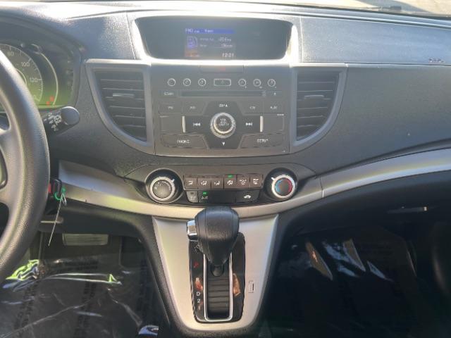 2013 Polished Metal Metallic /Black Honda CR-V LX (5J6RM4H39DL) with an 2.4L I-4 DOHC engine, Automatic transmission, located at 940 North Main Street, Cedar City, UT, 84720, (435) 628-0023, 37.692936, -113.061897 - We specialize in helping ALL people get the best financing available. No matter your credit score, good, bad or none we can get you an amazing rate. Had a bankruptcy, divorce, or repossessions? We give you the green light to get your credit back on the road. Low down and affordable payments that fit - Photo#17