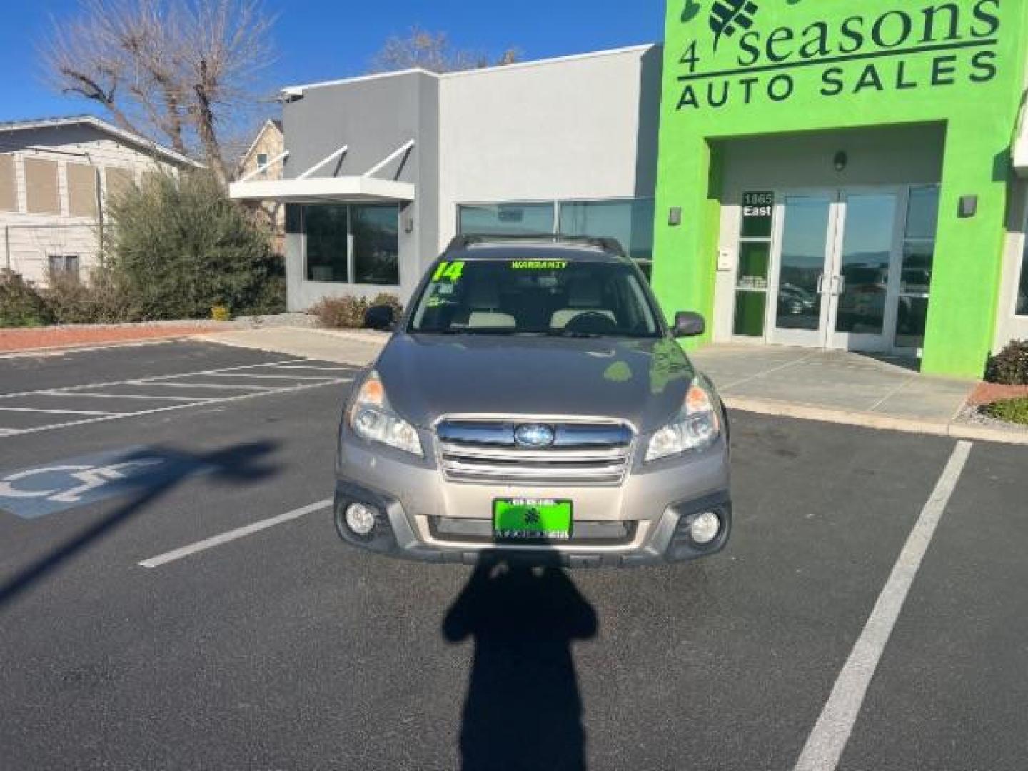 2014 Ice Silver Metallic /Ivory Subaru Outback 2.5i Premium (4S4BRCCC3E3) with an 2.5L H-4 DOHC engine, Automatic transmission, located at 940 North Main Street, Cedar City, UT, 84720, (435) 628-0023, 37.692936, -113.061897 - We specialize in helping ALL people get the best financing available. No matter your credit score, good, bad or none we can get you an amazing rate. Had a bankruptcy, divorce, or repossessions? We give you the green light to get your credit back on the road. Low down and affordable payments that fit - Photo#1