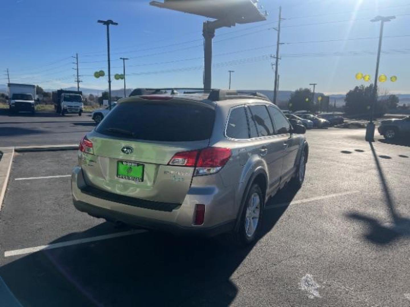 2014 Ice Silver Metallic /Ivory Subaru Outback 2.5i Premium (4S4BRCCC3E3) with an 2.5L H-4 DOHC engine, Automatic transmission, located at 940 North Main Street, Cedar City, UT, 84720, (435) 628-0023, 37.692936, -113.061897 - We specialize in helping ALL people get the best financing available. No matter your credit score, good, bad or none we can get you an amazing rate. Had a bankruptcy, divorce, or repossessions? We give you the green light to get your credit back on the road. Low down and affordable payments that fit - Photo#6