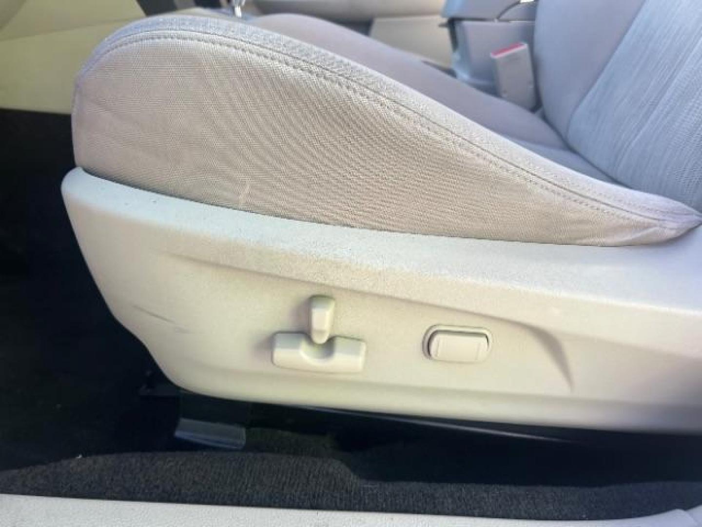 2014 Ice Silver Metallic /Ivory Subaru Outback 2.5i Premium (4S4BRCCC3E3) with an 2.5L H-4 DOHC engine, Automatic transmission, located at 940 North Main Street, Cedar City, UT, 84720, (435) 628-0023, 37.692936, -113.061897 - We specialize in helping ALL people get the best financing available. No matter your credit score, good, bad or none we can get you an amazing rate. Had a bankruptcy, divorce, or repossessions? We give you the green light to get your credit back on the road. Low down and affordable payments that fit - Photo#13