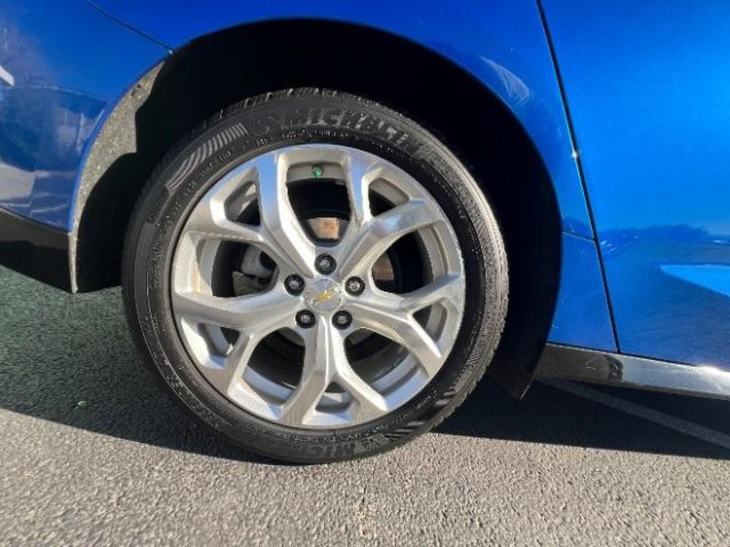 2017 Kinetic Blue Metallic /Jet Black/Jet Black Accents Chevrolet Volt Premier (1G1RB6S57HU) with an Voltec 1.5L I-4 gasoline direct injection engine, Automatic transmission, located at 1865 East Red Hills Pkwy, St. George, 84770, (435) 628-0023, 37.120850, -113.543640 - We specialize in helping ALL people get the best financing available. No matter your credit score, good, bad or none we can get you an amazing rate. Had a bankruptcy, divorce, or repossessions? We give you the green light to get your credit back on the road. Low down and affordable payments that fit - Photo#8