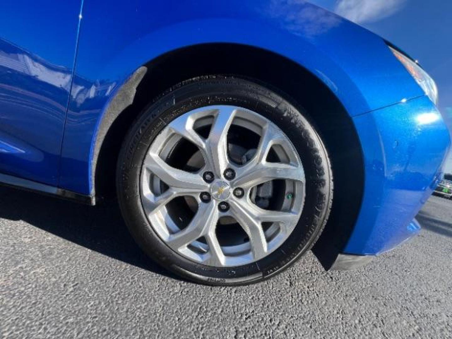 2017 Kinetic Blue Metallic /Jet Black/Jet Black Accents Chevrolet Volt Premier (1G1RB6S57HU) with an Voltec 1.5L I-4 gasoline direct injection engine, Automatic transmission, located at 1865 East Red Hills Pkwy, St. George, 84770, (435) 628-0023, 37.120850, -113.543640 - We specialize in helping ALL people get the best financing available. No matter your credit score, good, bad or none we can get you an amazing rate. Had a bankruptcy, divorce, or repossessions? We give you the green light to get your credit back on the road. Low down and affordable payments that fit - Photo#9