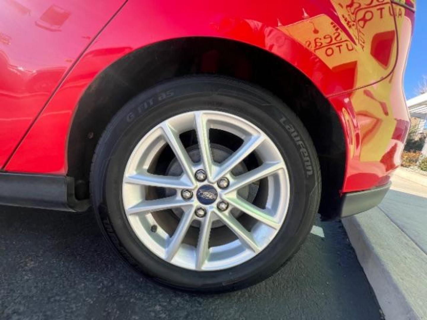 2015 Race Red /Charcoal Black Ford Focus SE (1FADP3K28FL) with an 2L I-4 gasoline direct injection engine, Automatic transmission, located at 1865 East Red Hills Pkwy, St. George, 84770, (435) 628-0023, 37.120850, -113.543640 - We specialize in helping ALL people get the best financing available. No matter your credit score, good, bad or none we can get you an amazing rate. Had a bankruptcy, divorce, or repossessions? We give you the green light to get your credit back on the road. Low down and affordable payments that fit - Photo#10