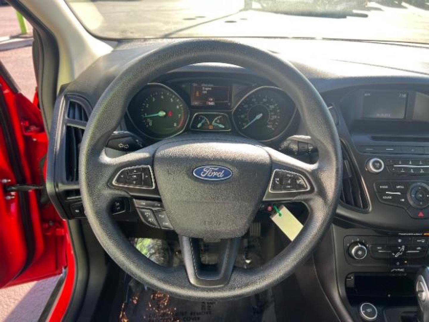 2015 Race Red /Charcoal Black Ford Focus SE (1FADP3K28FL) with an 2L I-4 gasoline direct injection engine, Automatic transmission, located at 1865 East Red Hills Pkwy, St. George, 84770, (435) 628-0023, 37.120850, -113.543640 - We specialize in helping ALL people get the best financing available. No matter your credit score, good, bad or none we can get you an amazing rate. Had a bankruptcy, divorce, or repossessions? We give you the green light to get your credit back on the road. Low down and affordable payments that fit - Photo#15