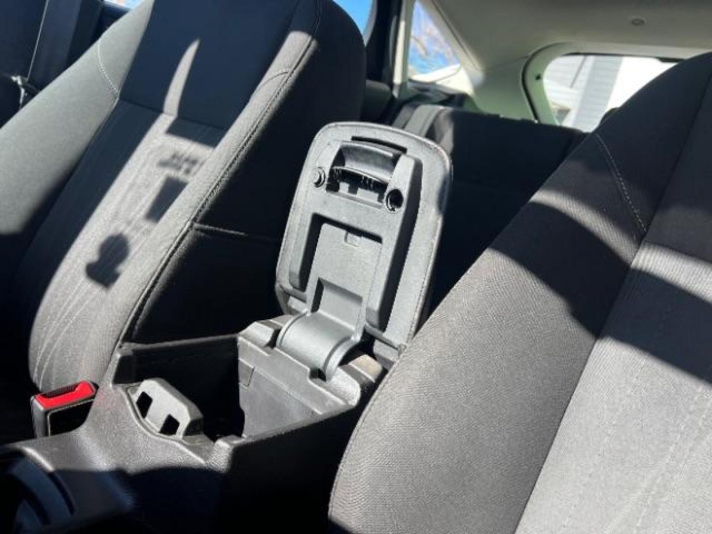 2015 Race Red /Charcoal Black Ford Focus SE (1FADP3K28FL) with an 2L I-4 gasoline direct injection engine, Automatic transmission, located at 1865 East Red Hills Pkwy, St. George, 84770, (435) 628-0023, 37.120850, -113.543640 - We specialize in helping ALL people get the best financing available. No matter your credit score, good, bad or none we can get you an amazing rate. Had a bankruptcy, divorce, or repossessions? We give you the green light to get your credit back on the road. Low down and affordable payments that fit - Photo#19