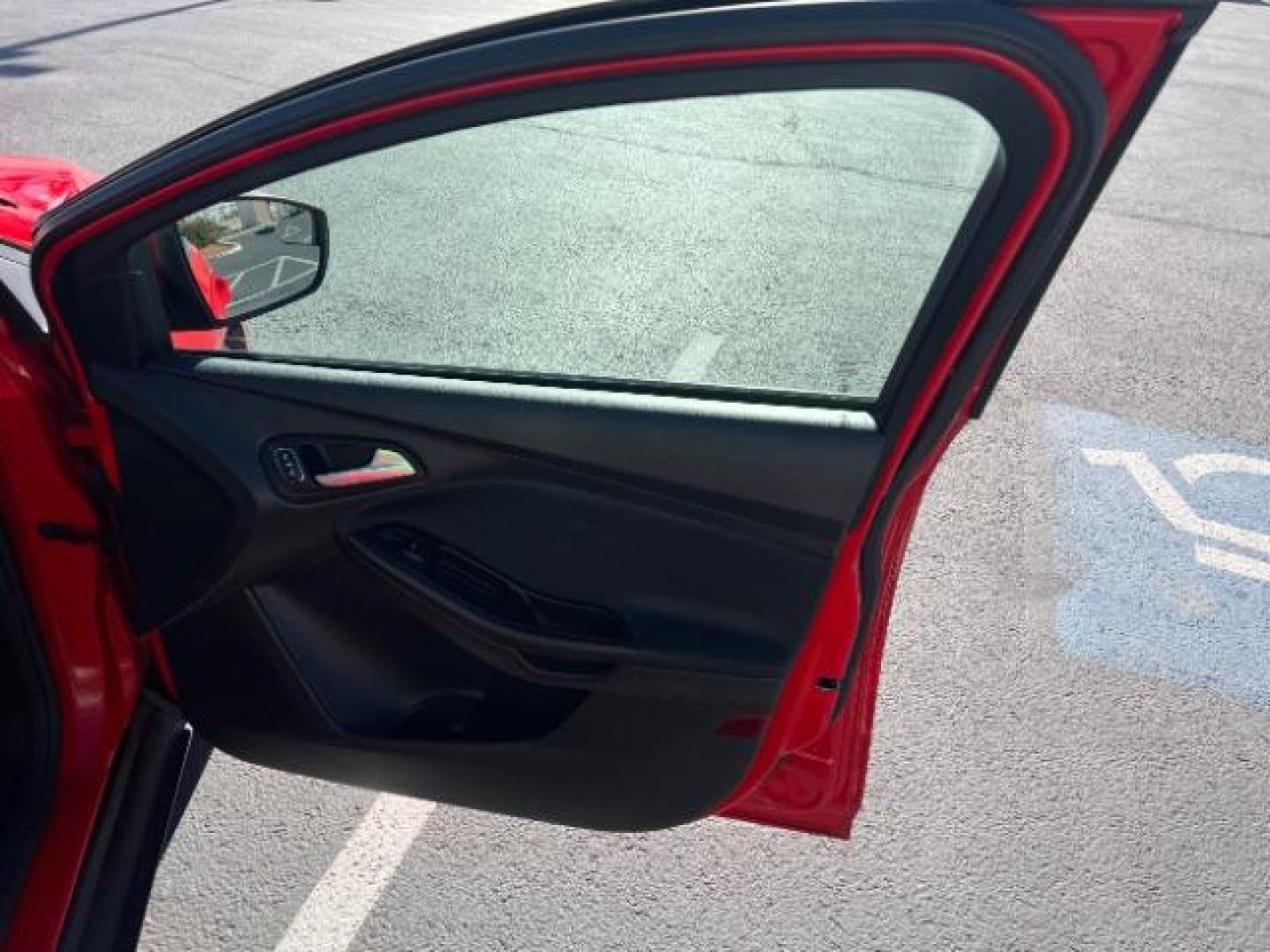 2015 Race Red /Charcoal Black Ford Focus SE (1FADP3K28FL) with an 2L I-4 gasoline direct injection engine, Automatic transmission, located at 1865 East Red Hills Pkwy, St. George, 84770, (435) 628-0023, 37.120850, -113.543640 - We specialize in helping ALL people get the best financing available. No matter your credit score, good, bad or none we can get you an amazing rate. Had a bankruptcy, divorce, or repossessions? We give you the green light to get your credit back on the road. Low down and affordable payments that fit - Photo#26