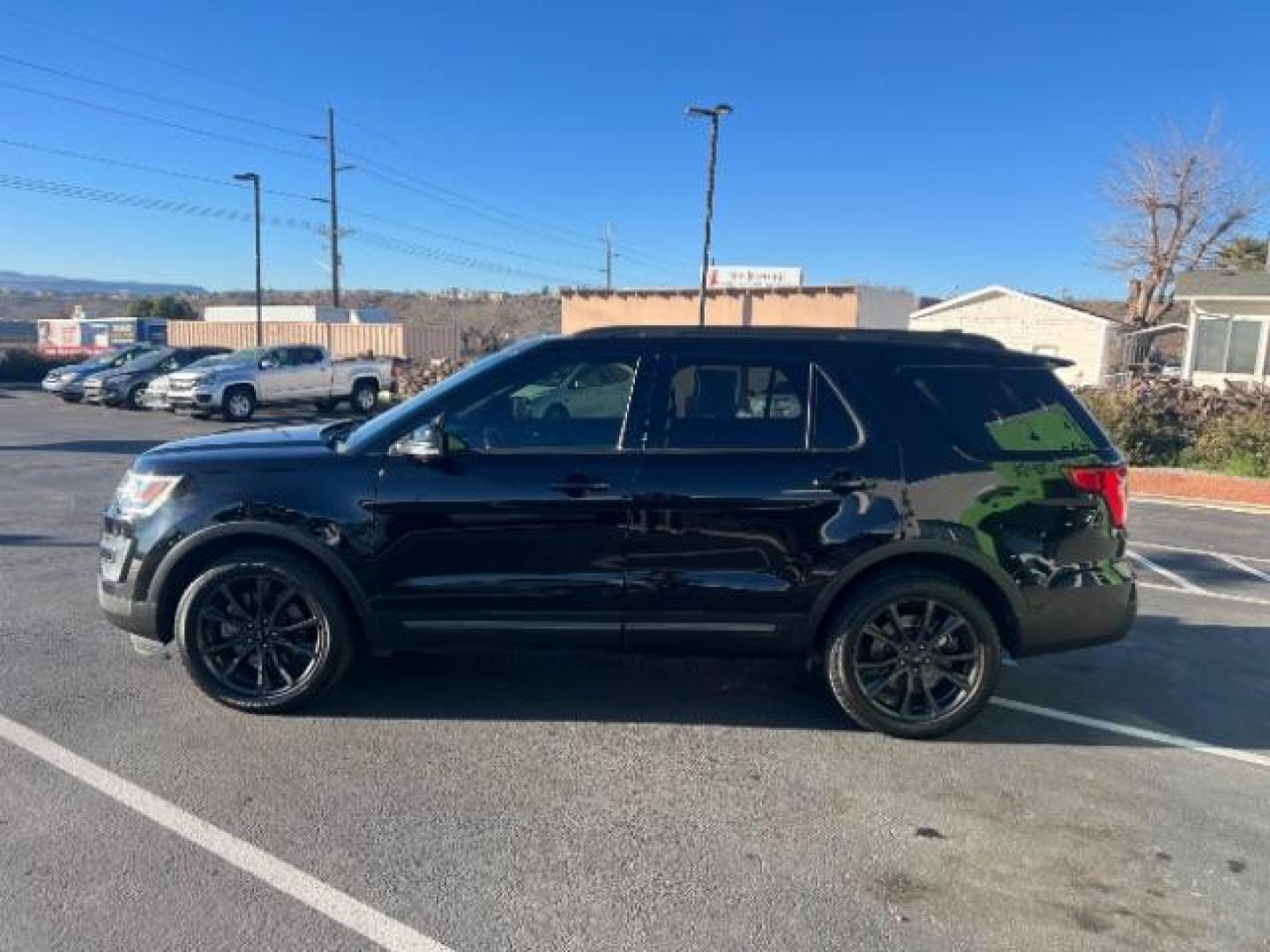 2017 Shadow Black /Ebony Black Ford Explorer XLT (1FM5K8D81HG) with an EcoBoost 2.3L I-4 gasoline direct injection engine, Automatic transmission, located at 940 North Main Street, Cedar City, UT, 84720, (435) 628-0023, 37.692936, -113.061897 - We specialize in helping ALL people get the best financing available. No matter your credit score, good, bad or none we can get you an amazing rate. Had a bankruptcy, divorce, or repossessions? We give you the green light to get your credit back on the road. Low down and affordable payments that fit - Photo#3