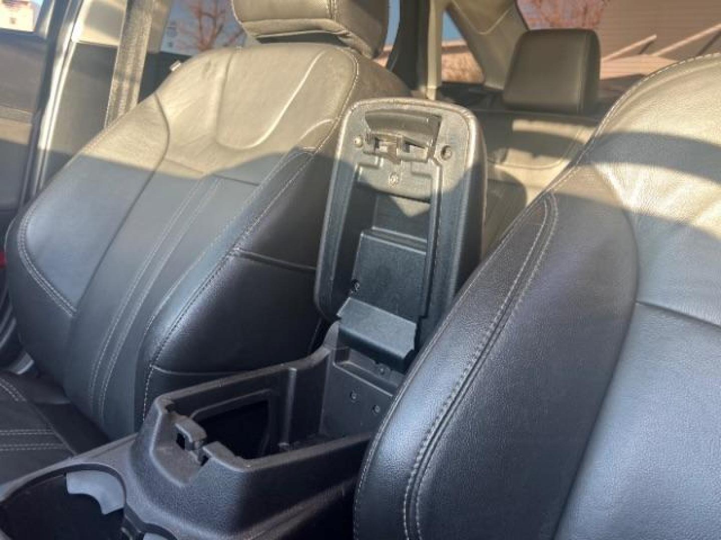 2014 Oxford White /Charcoal Black Ford Focus SE (1FADP3F27EL) with an 2L I-4 gasoline direct injection engine, Automatic transmission, located at 1865 East Red Hills Pkwy, St. George, 84770, (435) 628-0023, 37.120850, -113.543640 - We specialize in helping ALL people get the best financing available. No matter your credit score, good, bad or none we can get you an amazing rate. Had a bankruptcy, divorce, or repossessions? We give you the green light to get your credit back on the road. Low down and affordable payments that fit - Photo#19