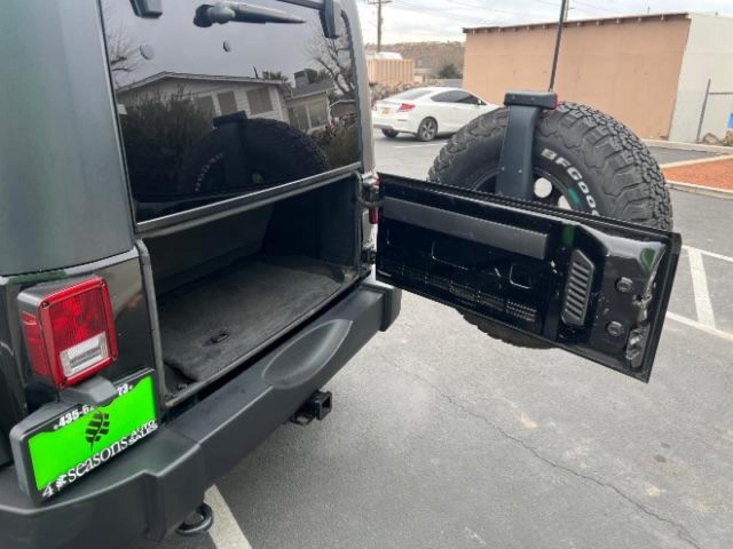 2010 Black Clearcoat/Black Hard Top /Dark Slate Gray/Med Slate Gray Jeep Wrangler Sport (1J4AA2D16AL) with an 3.8L V-6 regular unleaded engine, Automatic transmission, located at 1865 East Red Hills Pkwy, St. George, 84770, (435) 628-0023, 37.120850, -113.543640 - We specialize in helping ALL people get the best financing available. No matter your credit score, good, bad or none we can get you an amazing rate. Had a bankruptcy, divorce, or repossessions? We give you the green light to get your credit back on the road. Low down and affordable payments that fit - Photo#21