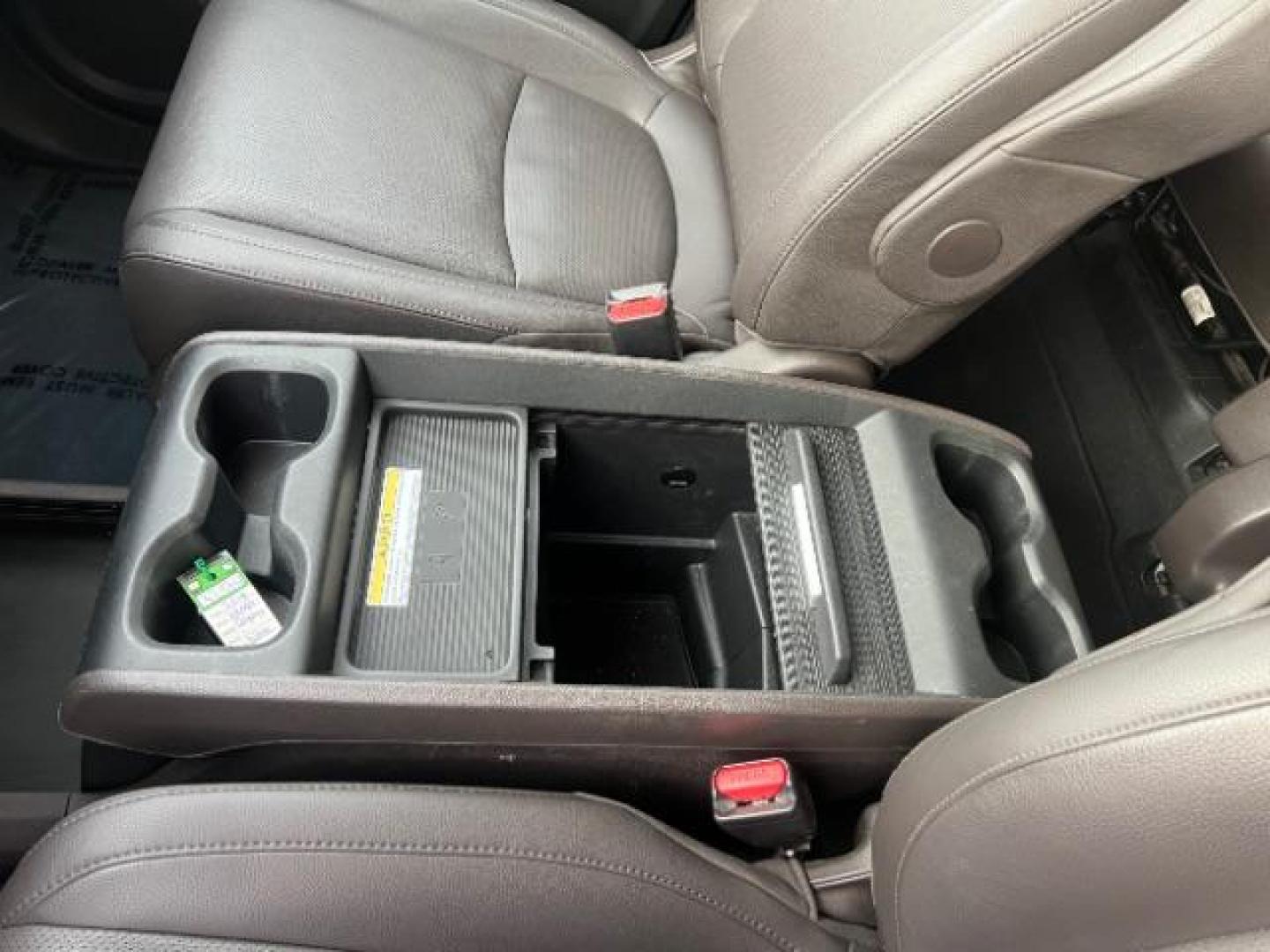 2018 White Diamond Pearl /Gray Honda Odyssey Elite (5FNRL6H92JB) with an 3.5L V-6 gasoline direct injection engine, Automatic transmission, located at 1865 East Red Hills Pkwy, St. George, 84770, (435) 628-0023, 37.120850, -113.543640 - We specialize in helping ALL people get the best financing available. No matter your credit score, good, bad or none we can get you an amazing rate. Had a bankruptcy, divorce, or repossessions? We give you the green light to get your credit back on the road. Low down and affordable payments that fit - Photo#18