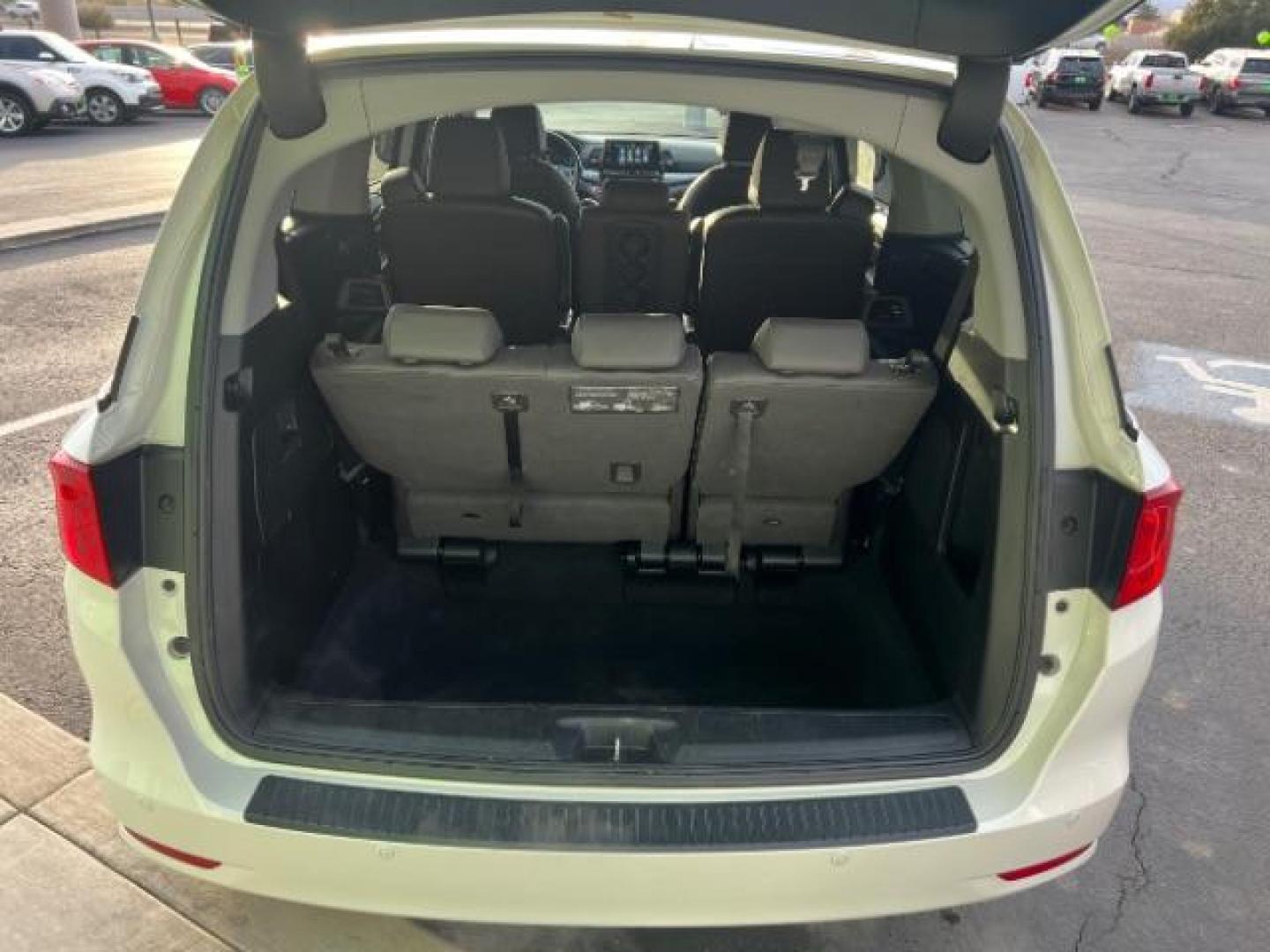 2018 White Diamond Pearl /Gray Honda Odyssey Elite (5FNRL6H92JB) with an 3.5L V-6 gasoline direct injection engine, Automatic transmission, located at 1865 East Red Hills Pkwy, St. George, 84770, (435) 628-0023, 37.120850, -113.543640 - We specialize in helping ALL people get the best financing available. No matter your credit score, good, bad or none we can get you an amazing rate. Had a bankruptcy, divorce, or repossessions? We give you the green light to get your credit back on the road. Low down and affordable payments that fit - Photo#25