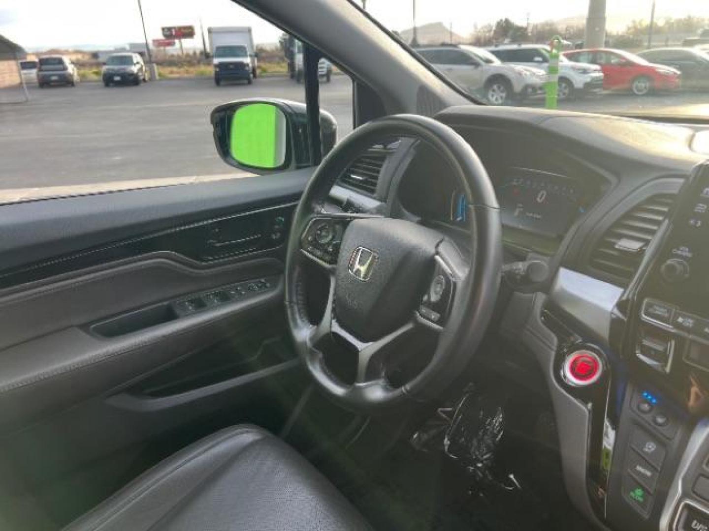 2018 White Diamond Pearl /Gray Honda Odyssey Elite (5FNRL6H92JB) with an 3.5L V-6 gasoline direct injection engine, Automatic transmission, located at 1865 East Red Hills Pkwy, St. George, 84770, (435) 628-0023, 37.120850, -113.543640 - We specialize in helping ALL people get the best financing available. No matter your credit score, good, bad or none we can get you an amazing rate. Had a bankruptcy, divorce, or repossessions? We give you the green light to get your credit back on the road. Low down and affordable payments that fit - Photo#30