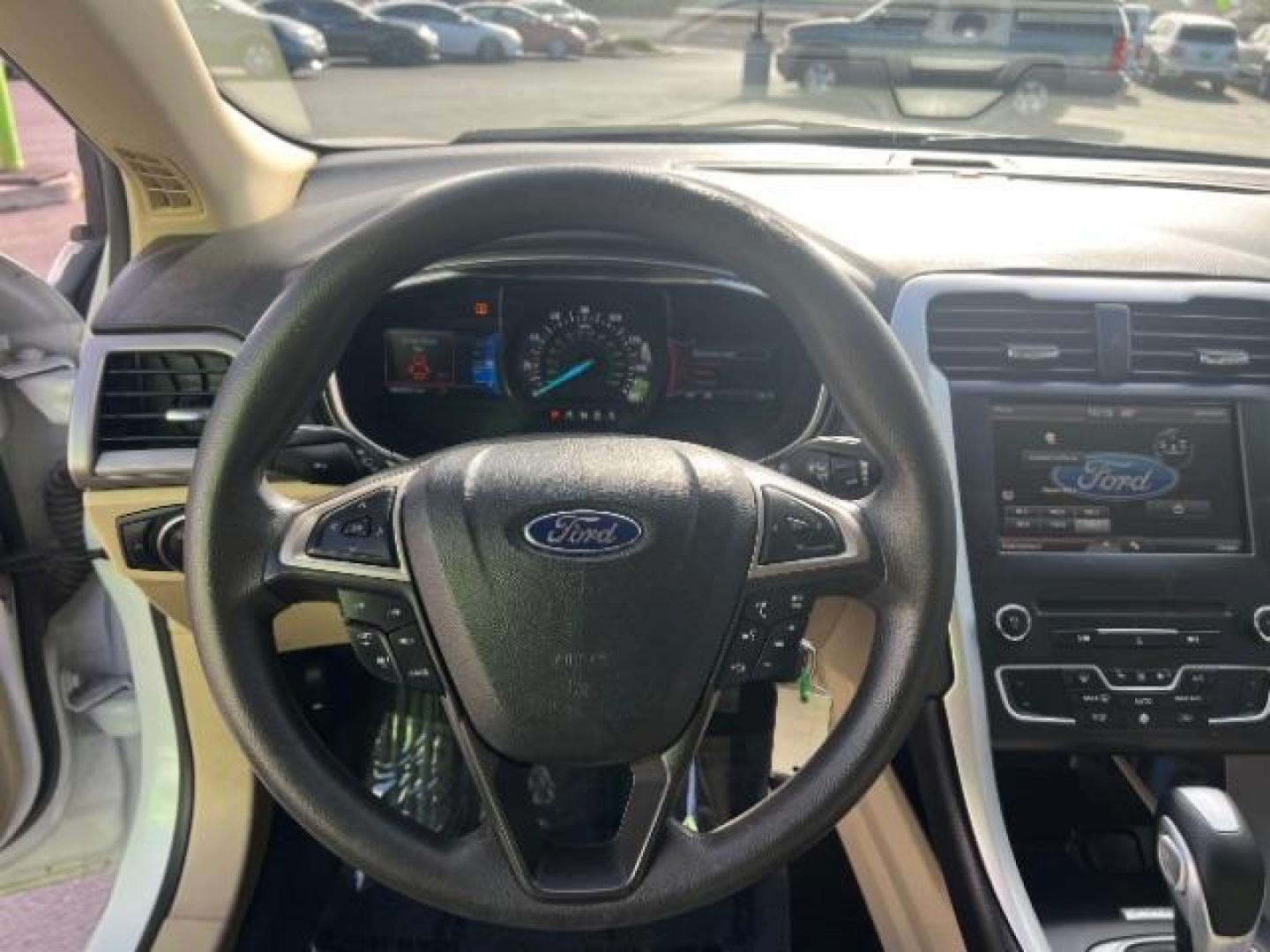 2016 Oxford White /Dune Ford Fusion SE (3FA6P0H79GR) with an Duratec 2.5L I-4 DOHC engine, Automatic transmission, located at 1865 East Red Hills Pkwy, St. George, 84770, (435) 628-0023, 37.120850, -113.543640 - We specialize in helping ALL people get the best financing available. No matter your credit score, good, bad or none we can get you an amazing rate. Had a bankruptcy, divorce, or repossessions? We give you the green light to get your credit back on the road. Low down and affordable payments that fit - Photo#15