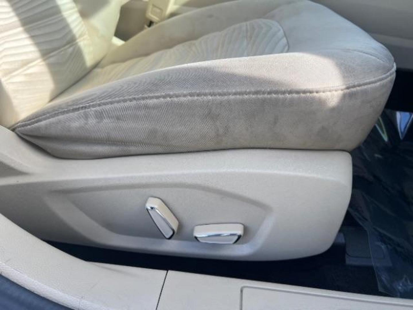 2016 Oxford White /Dune Ford Fusion SE (3FA6P0H79GR) with an Duratec 2.5L I-4 DOHC engine, Automatic transmission, located at 1865 East Red Hills Pkwy, St. George, 84770, (435) 628-0023, 37.120850, -113.543640 - We specialize in helping ALL people get the best financing available. No matter your credit score, good, bad or none we can get you an amazing rate. Had a bankruptcy, divorce, or repossessions? We give you the green light to get your credit back on the road. Low down and affordable payments that fit - Photo#28