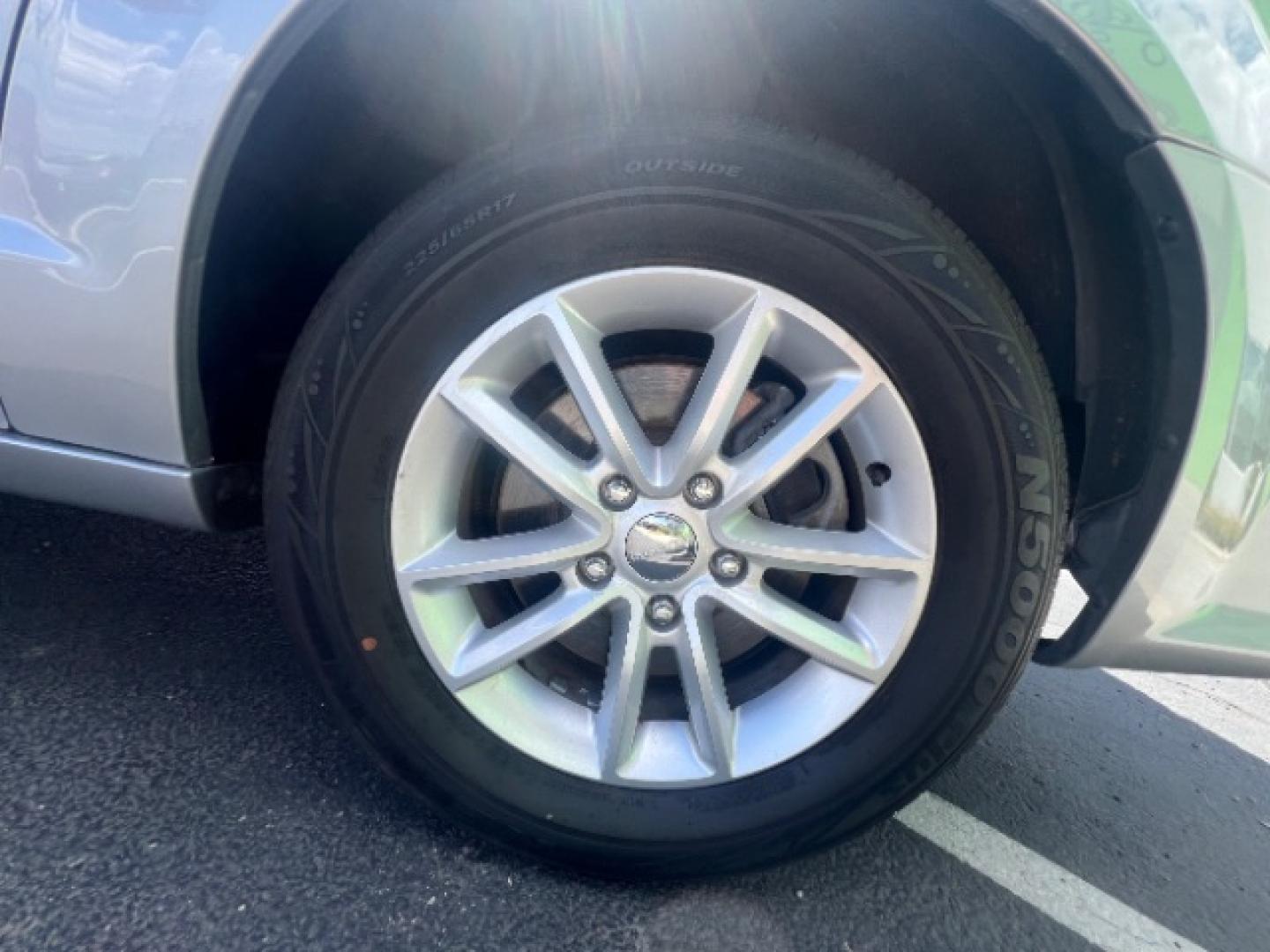 2018 Silver /BLACK LEATEHR Dodge Grand Caravan SXT (2C4RDGCGXJR) with an 3.6L V6 DOHC 24V engine, 6-Speed Automatic transmission, located at 1865 East Red Hills Pkwy, St. George, 84770, (435) 628-0023, 37.120850, -113.543640 - Versatile Southern Utah travel starts with this 2018 Dodge Grand Caravan SXT. Its 3.6L V6 engine, 6-speed automatic transmission, and front-wheel drive make it a smart fit for family trips, school runs, and road adventures. With 115895 miles, this Grand Caravan is ready for its next adventure. The- Photo#8