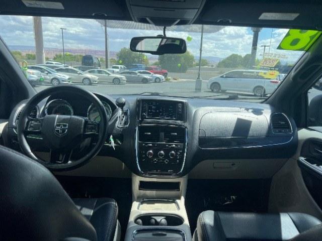 2018 Silver /BLACK LEATEHR Dodge Grand Caravan SXT (2C4RDGCGXJR) with an 3.6L V6 DOHC 24V engine, 6-Speed Automatic transmission, located at 1865 East Red Hills Pkwy, St. George, 84770, (435) 628-0023, 37.120850, -113.543640 - Need sliding doors and seating for the whole crew? This Silver 2018 Dodge Grand Caravan SXT brings a 3.6L V6, 6-speed automatic, front-wheel drive, and black leather - the practical family van Southern Utah households still rely on. We specialize in in-house financing and work with all credit types- Photo#20