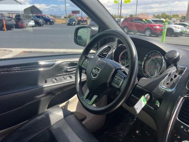 2018 Silver /BLACK LEATEHR Dodge Grand Caravan SXT (2C4RDGCGXJR) with an 3.6L V6 DOHC 24V engine, 6-Speed Automatic transmission, located at 1865 East Red Hills Pkwy, St. George, 84770, (435) 628-0023, 37.120850, -113.543640 - Need sliding doors and seating for the whole crew? This Silver 2018 Dodge Grand Caravan SXT brings a 3.6L V6, 6-speed automatic, front-wheel drive, and black leather - the practical family van Southern Utah households still rely on. We specialize in in-house financing and work with all credit types- Photo#29