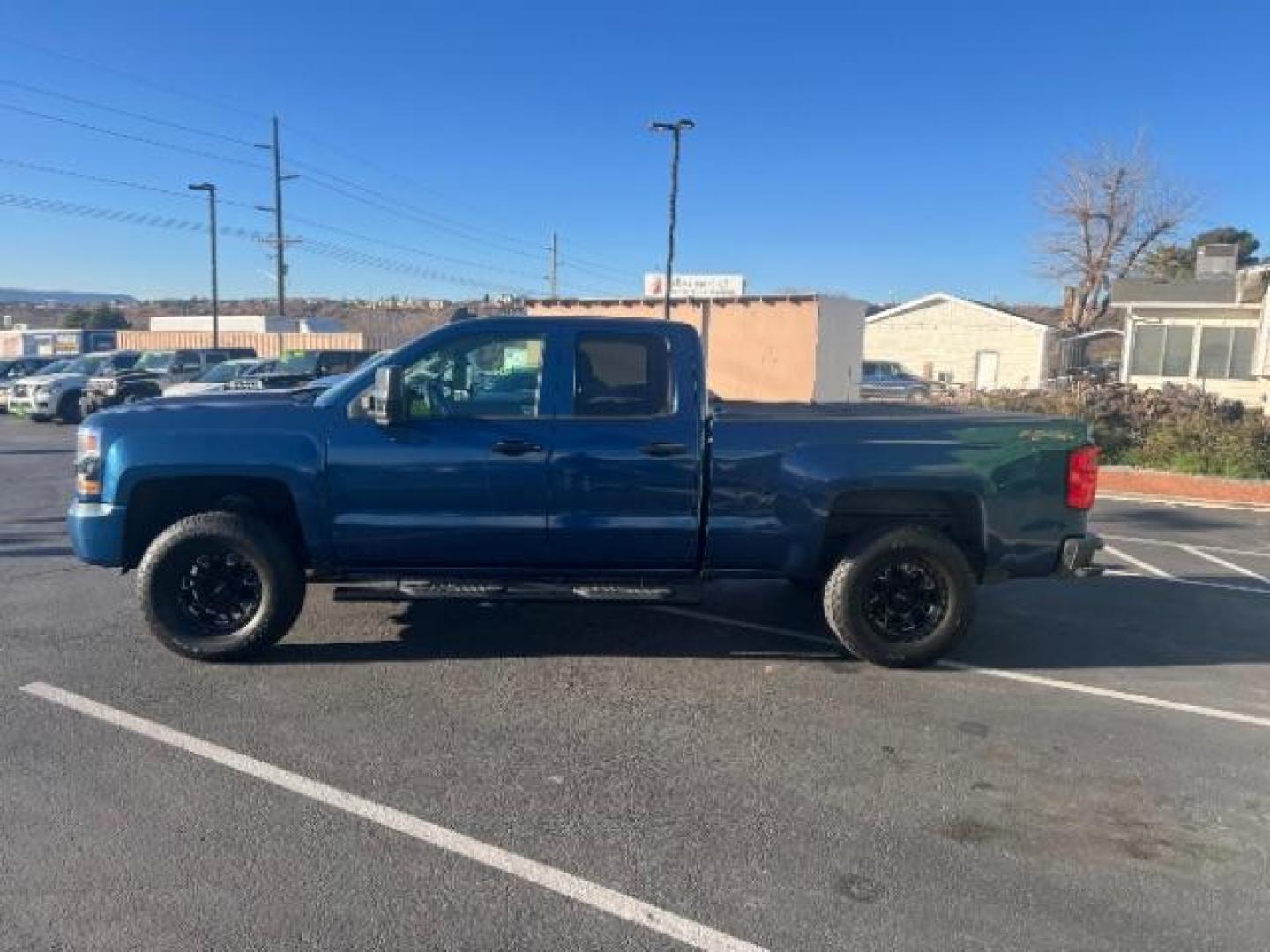 2017 Deep Ocean Blue Metallic /Dark Ash/Jet Black Chevrolet Silverado 1500 LS (1GCVKNEH1HZ) with an EcoTec3 4.3L V-6 gasoline direct injection engine, Automatic transmission, located at 1865 East Red Hills Pkwy, St. George, 84770, (435) 628-0023, 37.120850, -113.543640 - We specialize in helping ALL people get the best financing available. No matter your credit score, good, bad or none we can get you an amazing rate. Had a bankruptcy, divorce, or repossessions? We give you the green light to get your credit back on the road. Low down and affordable payments that fit - Photo#3