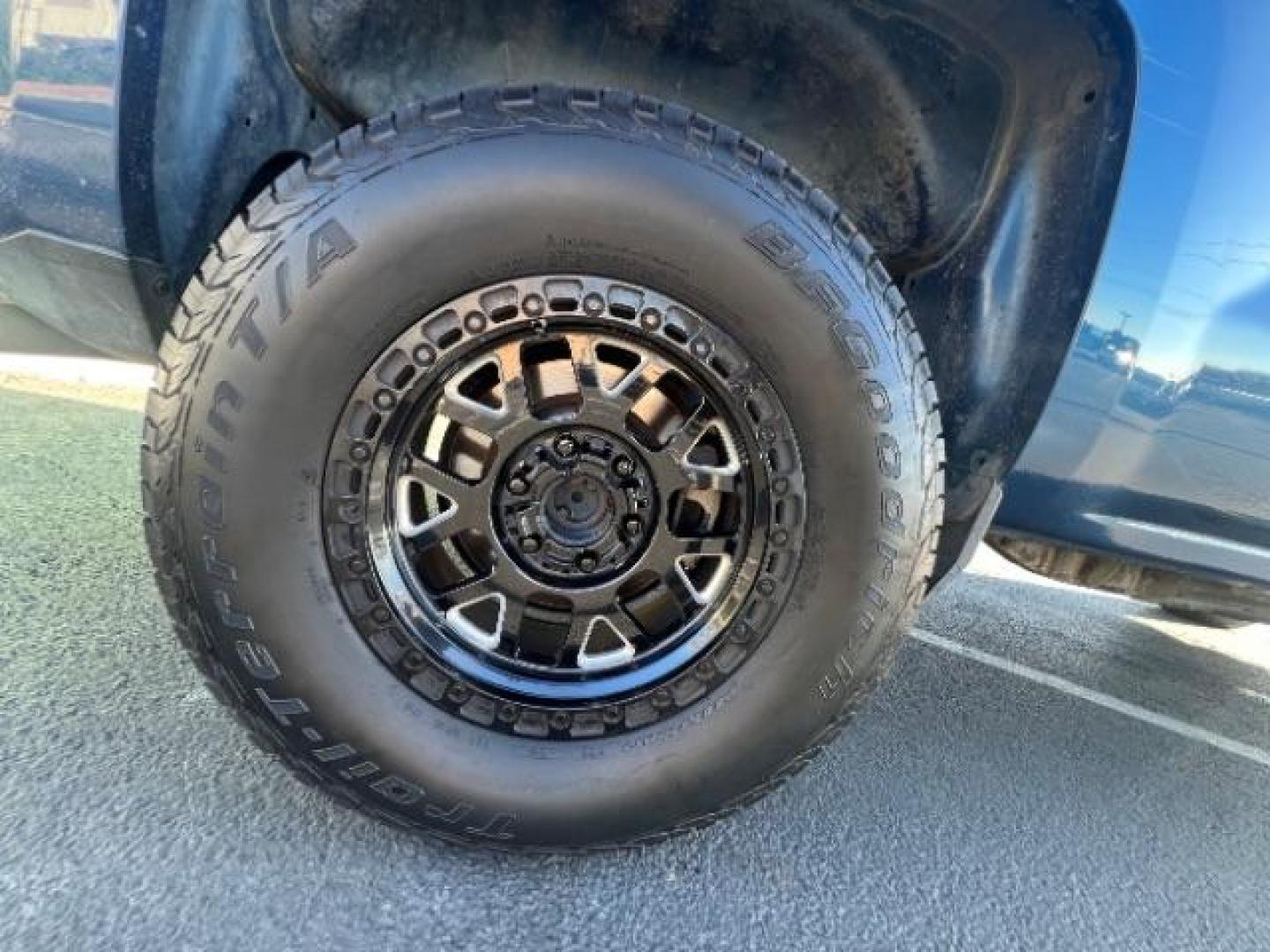 2017 Deep Ocean Blue Metallic /Dark Ash/Jet Black Chevrolet Silverado 1500 LS (1GCVKNEH1HZ) with an EcoTec3 4.3L V-6 gasoline direct injection engine, Automatic transmission, located at 1865 East Red Hills Pkwy, St. George, 84770, (435) 628-0023, 37.120850, -113.543640 - We specialize in helping ALL people get the best financing available. No matter your credit score, good, bad or none we can get you an amazing rate. Had a bankruptcy, divorce, or repossessions? We give you the green light to get your credit back on the road. Low down and affordable payments that fit - Photo#8