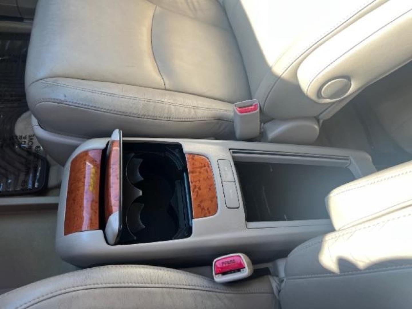 2006 Silver /Tan Leather Interior Lexus RX 330 FWD (JTJGA31U860) , Automatic transmission, located at 1865 East Red Hills Pkwy, St. George, 84770, (435) 628-0023, 37.120850, -113.543640 - We specialize in helping ALL people get the best financing available. No matter your credit score, good, bad or none we can get you an amazing rate. Had a bankruptcy, divorce, or repossessions? We give you the green light to get your credit back on the road. Low down and affordable payments that fit - Photo#18