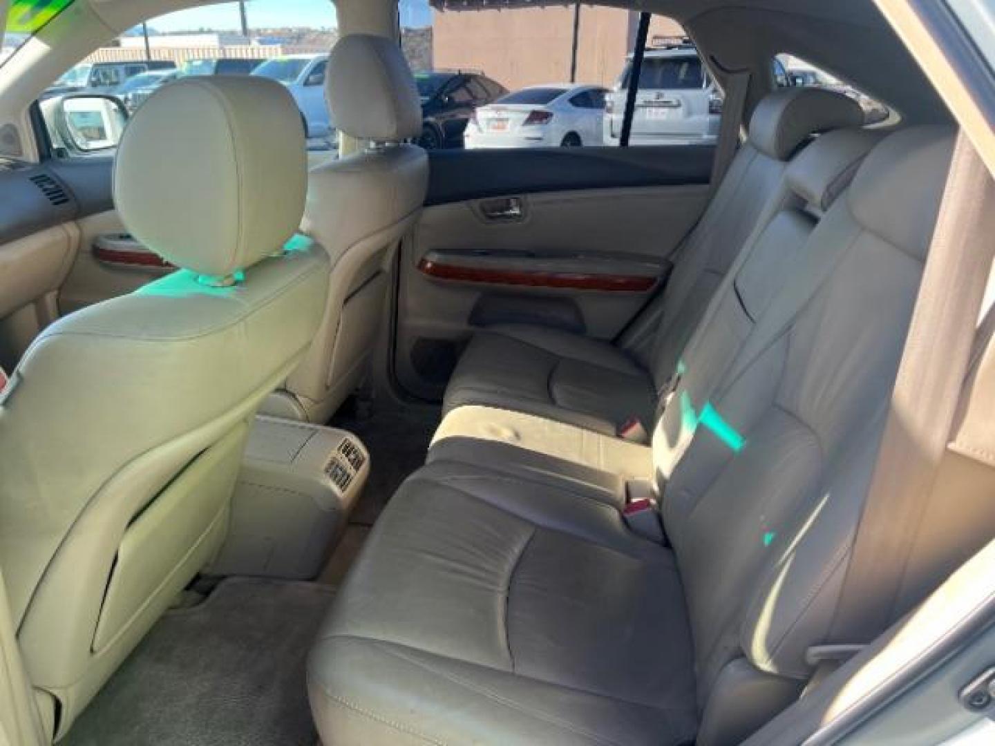 2006 Silver /Tan Leather Interior Lexus RX 330 FWD (JTJGA31U860) , Automatic transmission, located at 1865 East Red Hills Pkwy, St. George, 84770, (435) 628-0023, 37.120850, -113.543640 - We specialize in helping ALL people get the best financing available. No matter your credit score, good, bad or none we can get you an amazing rate. Had a bankruptcy, divorce, or repossessions? We give you the green light to get your credit back on the road. Low down and affordable payments that fit - Photo#20