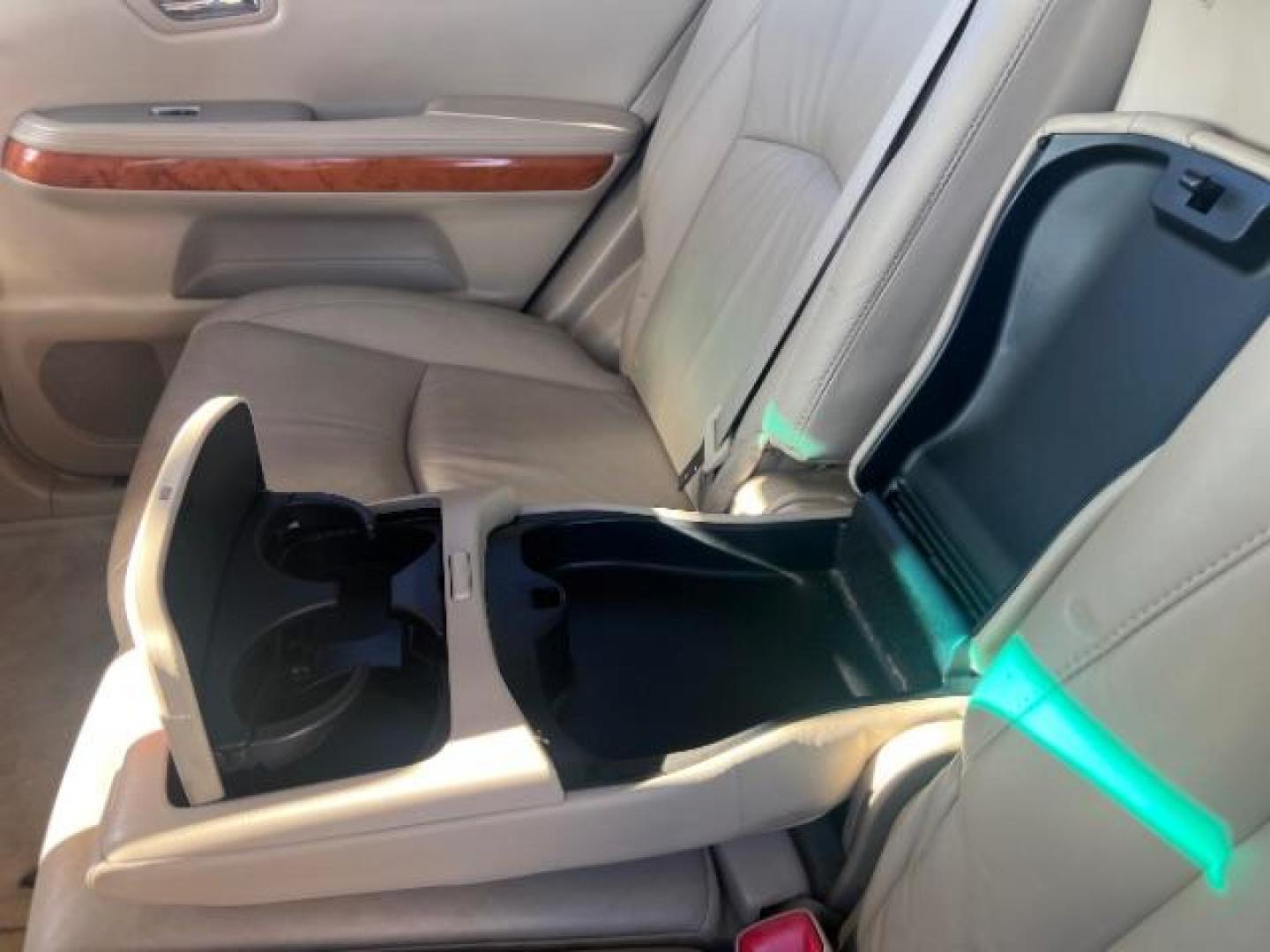 2006 Silver /Tan Leather Interior Lexus RX 330 FWD (JTJGA31U860) , Automatic transmission, located at 1865 East Red Hills Pkwy, St. George, 84770, (435) 628-0023, 37.120850, -113.543640 - We specialize in helping ALL people get the best financing available. No matter your credit score, good, bad or none we can get you an amazing rate. Had a bankruptcy, divorce, or repossessions? We give you the green light to get your credit back on the road. Low down and affordable payments that fit - Photo#21