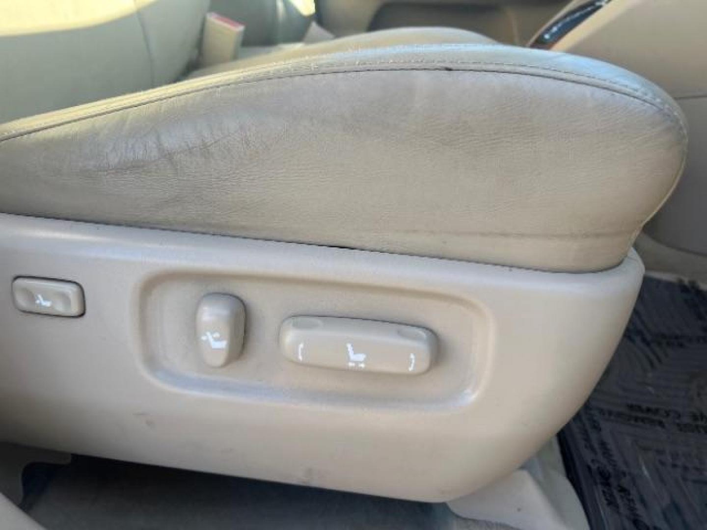 2006 Silver /Tan Leather Interior Lexus RX 330 FWD (JTJGA31U860) , Automatic transmission, located at 1865 East Red Hills Pkwy, St. George, 84770, (435) 628-0023, 37.120850, -113.543640 - We specialize in helping ALL people get the best financing available. No matter your credit score, good, bad or none we can get you an amazing rate. Had a bankruptcy, divorce, or repossessions? We give you the green light to get your credit back on the road. Low down and affordable payments that fit - Photo#27