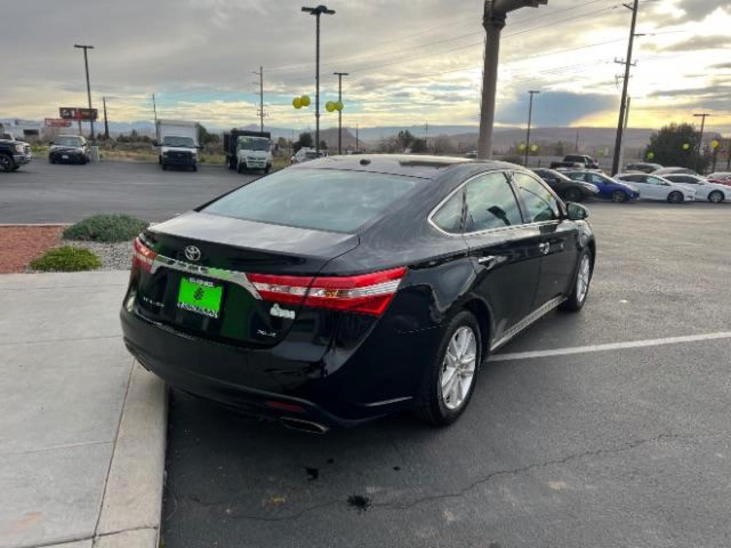 2015 Attitude Black /Black Toyota Avalon XLE Premium (4T1BK1EB3FU) with an 3.5L V-6 DOHC engine, Automatic transmission, located at 1865 East Red Hills Pkwy, St. George, 84770, (435) 628-0023, 37.120850, -113.543640 - Photo#6