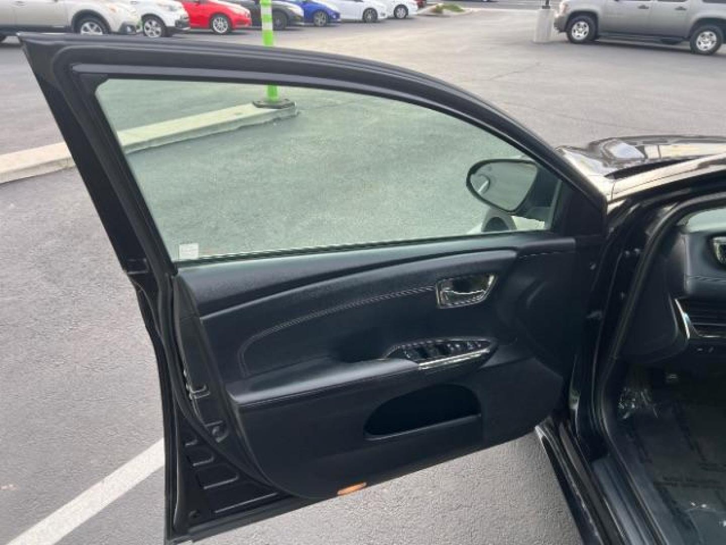 2015 Attitude Black /Black Toyota Avalon XLE Premium (4T1BK1EB3FU) with an 3.5L V-6 DOHC engine, Automatic transmission, located at 1865 East Red Hills Pkwy, St. George, 84770, (435) 628-0023, 37.120850, -113.543640 - Photo#12