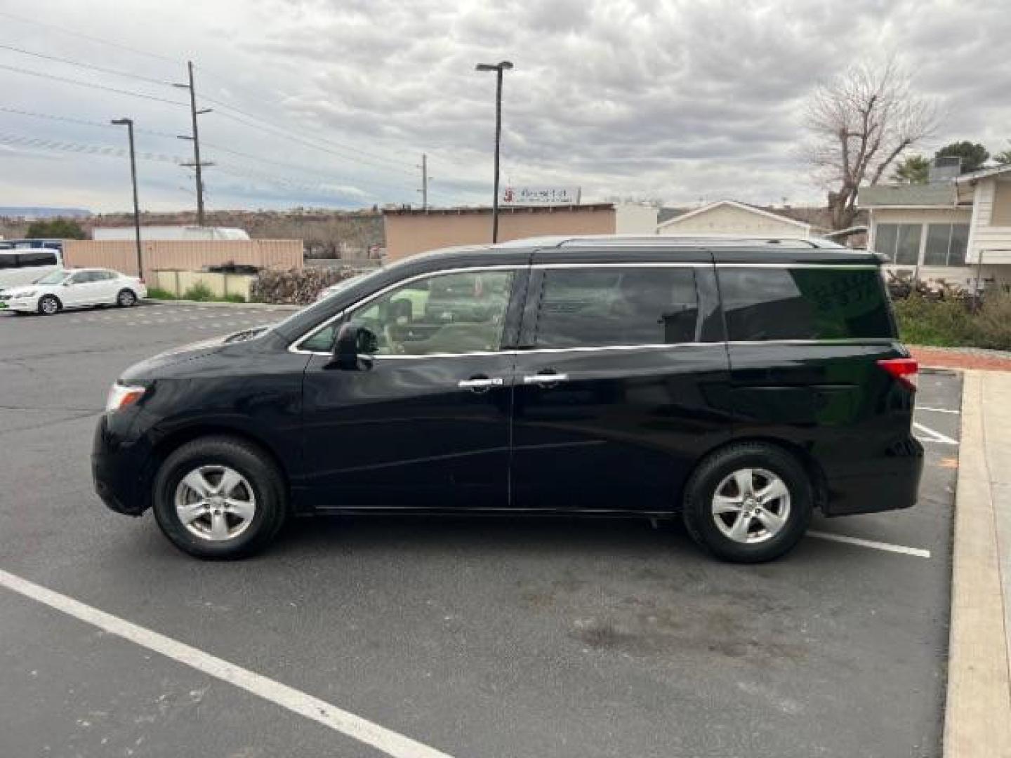 2014 Super Black /Beige Nissan Quest SV (JN8AE2KP7E9) with an VQ 3.5L V-6 DOHC engine, AUTOMATIC transmission, located at 1865 East Red Hills Pkwy, St. George, 84770, (435) 628-0023, 37.120850, -113.543640 - We specialize in helping ALL people get the best financing available. No matter your credit score, good, bad or none we can get you an amazing rate. Had a bankruptcy, divorce, or repossessions? We give you the green light to get your credit back on the road. Low down and affordable payments that fit - Photo#3
