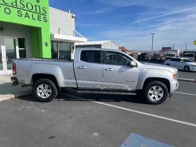 2015 Quicksilver Metallic /Jet Black GMC Canyon SLE (1GTG5BE33F1) with an 3.6L V-6 gasoline direct injection engine, Automatic transmission, located at 1865 East Red Hills Pkwy, St. George, 84770, (435) 628-0023, 37.120850, -113.543640 - We specialize in helping ALL people get the best financing available. No matter your credit score, good, bad or none we can get you an amazing rate. Had a bankruptcy, divorce, or repossessions? We give you the green light to get your credit back on the road. Low down and affordable payments that fit - Photo#7