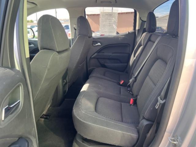 2015 Quicksilver Metallic /Jet Black GMC Canyon SLE (1GTG5BE33F1) with an 3.6L V-6 gasoline direct injection engine, Automatic transmission, located at 1865 East Red Hills Pkwy, St. George, 84770, (435) 628-0023, 37.120850, -113.543640 - We specialize in helping ALL people get the best financing available. No matter your credit score, good, bad or none we can get you an amazing rate. Had a bankruptcy, divorce, or repossessions? We give you the green light to get your credit back on the road. Low down and affordable payments that fit - Photo#21