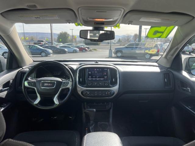 2015 Quicksilver Metallic /Jet Black GMC Canyon SLE (1GTG5BE33F1) with an 3.6L V-6 gasoline direct injection engine, Automatic transmission, located at 1865 East Red Hills Pkwy, St. George, 84770, (435) 628-0023, 37.120850, -113.543640 - We specialize in helping ALL people get the best financing available. No matter your credit score, good, bad or none we can get you an amazing rate. Had a bankruptcy, divorce, or repossessions? We give you the green light to get your credit back on the road. Low down and affordable payments that fit - Photo#23