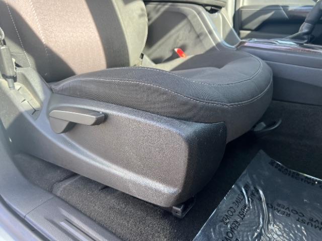 2015 Quicksilver Metallic /Jet Black GMC Canyon SLE (1GTG5BE33F1) with an 3.6L V-6 gasoline direct injection engine, Automatic transmission, located at 1865 East Red Hills Pkwy, St. George, 84770, (435) 628-0023, 37.120850, -113.543640 - We specialize in helping ALL people get the best financing available. No matter your credit score, good, bad or none we can get you an amazing rate. Had a bankruptcy, divorce, or repossessions? We give you the green light to get your credit back on the road. Low down and affordable payments that fit - Photo#28