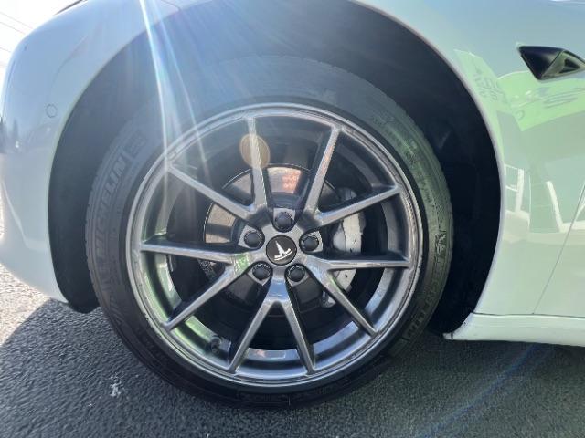 2022 Pearl White Multi-Coat /Black Tesla Model 3 Long Range Dual Motor All-Wheel Drive (5YJ3E1EBXNF) with an ELECTRIC engine, Automatic transmission, located at 1865 East Red Hills Pkwy, St. George, 84770, (435) 628-0023, 37.120850, -113.543640 - Excellent condition Tesla Model 3 Long range AWD with FULL SELF DRIVING subscription paid for. ($8 software unlock that will no longer be available to buy after Feb 14th) Lock in your FSD ownership now. Also, be to first in line to upgrade from HW3 to HW4 when Tesla makes the upgrade available as p - Photo#11