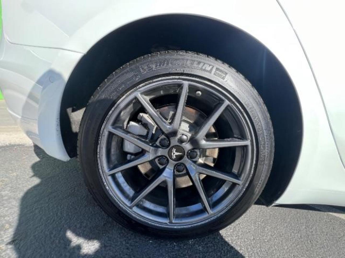 2022 Pearl White Multi-Coat /Black Tesla Model 3 Long Range Dual Motor All-Wheel Drive (5YJ3E1EBXNF) with an ELECTRIC engine, Automatic transmission, located at 1865 East Red Hills Pkwy, St. George, 84770, (435) 628-0023, 37.120850, -113.543640 - Excellent condition Tesla Model 3 Long range AWD with FULL SELF DRIVING subscription paid for. ($8 software unlock that will no longer be available to buy after Feb 14th) Lock in your FSD ownership now. Also, be to first in line to upgrade from HW3 to HW4 when Tesla makes the upgrade available as p - Photo#13