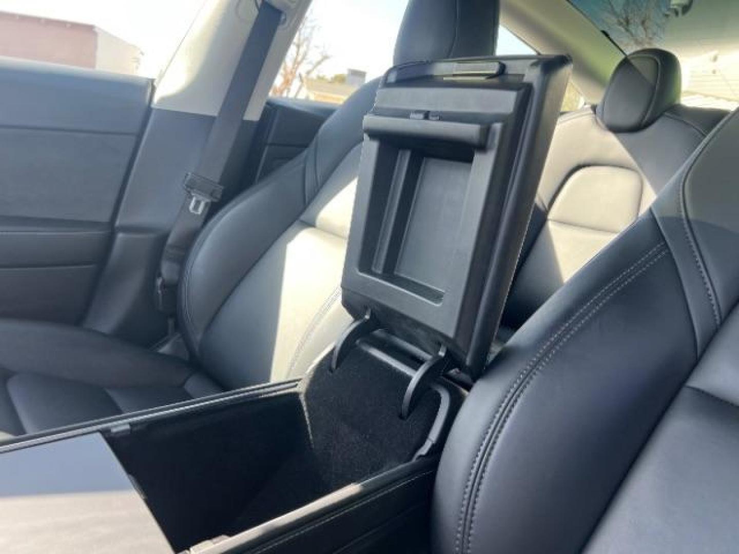 2022 Pearl White Multi-Coat /Black Tesla Model 3 Long Range Dual Motor All-Wheel Drive (5YJ3E1EBXNF) with an ELECTRIC engine, Automatic transmission, located at 1865 East Red Hills Pkwy, St. George, 84770, (435) 628-0023, 37.120850, -113.543640 - Excellent condition Tesla Model 3 Long range AWD with FULL SELF DRIVING subscription paid for. ($8 software unlock that will no longer be available to buy after Feb 14th) Lock in your FSD ownership now. Also, be to first in line to upgrade from HW3 to HW4 when Tesla makes the upgrade available as p - Photo#19