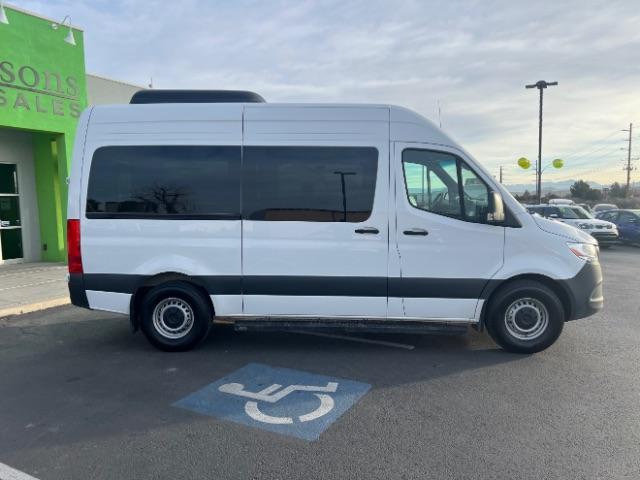 2024 Arctic White /Black Mercedes-Benz Sprinter 2500 Standard Roof 4-Cyl Diesel (W1Z4KFHY1RP) with an 2L I-4 diesel direct injection engine, Automatic transmission, located at 1865 East Red Hills Pkwy, St. George, 84770, (435) 628-0023, 37.120850, -113.543640 - Practically new, low mileage 2024 Mercedes Sprinter 2500. This is equipped with power sliding side door, electronic parking brake, 360 parking camera, cruise control, cloth seats, rear a/c, Auto temp, stepsides, rear wheel drive, diesel 2.0lL engine, 4 keys Clean title, 1 owner, no accidents. Rea - Photo#7