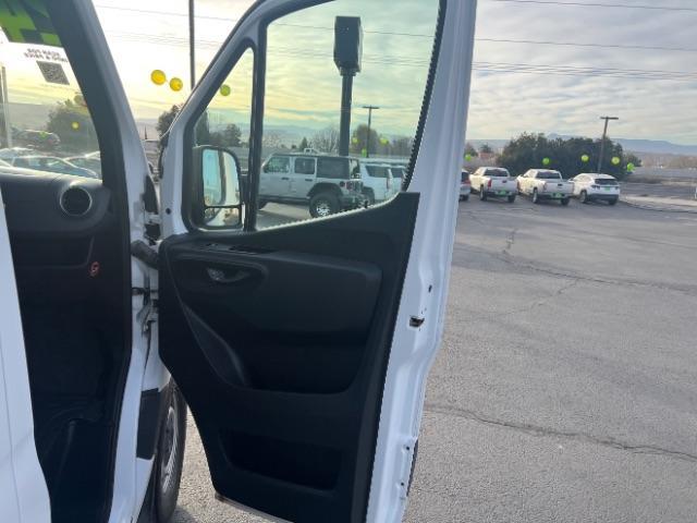2024 Arctic White /Black Mercedes-Benz Sprinter 2500 Standard Roof 4-Cyl Diesel (W1Z4KFHY1RP) with an 2L I-4 diesel direct injection engine, Automatic transmission, located at 1865 East Red Hills Pkwy, St. George, 84770, (435) 628-0023, 37.120850, -113.543640 - Practically new, low mileage 2024 Mercedes Sprinter 2500. This is equipped with power sliding side door, electronic parking brake, 360 parking camera, cruise control, cloth seats, rear a/c, Auto temp, stepsides, rear wheel drive, diesel 2.0lL engine, 4 keys Clean title, 1 owner, no accidents. Rea - Photo#23