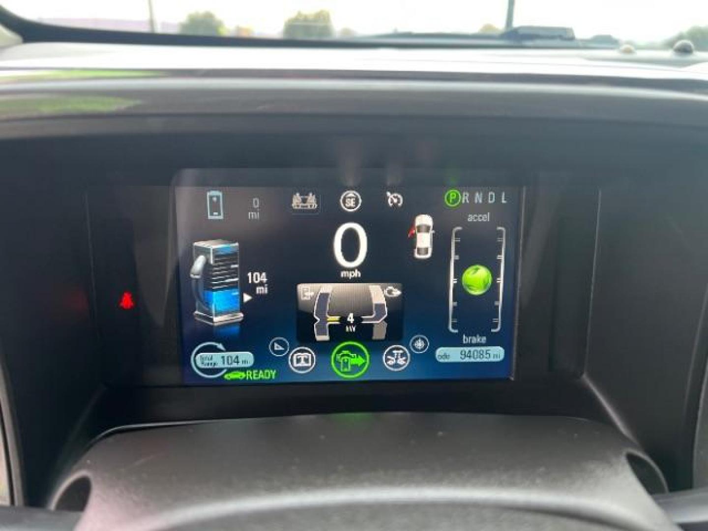 2013 Silver /Black Chevrolet Volt Premium w/ Navigation and LEP (1G1RH6E44DU) with an Plug-In Hybrid engine, Automatic transmission, located at 940 North Main Street, Cedar City, UT, 84720, (435) 628-0023, 37.692936, -113.061897 - We specialize in helping ALL people get the best financing available. No matter your credit score, good, bad or none we can get you an amazing rate. Had a bankruptcy, divorce, or repossessions? We give you the green light to get your credit back on the road. Low down and affordable payments that fit - Photo#16