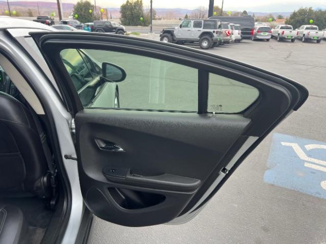 2013 Silver /Black Chevrolet Volt Premium w/ Navigation and LEP (1G1RH6E44DU) with an Plug-In Hybrid engine, Automatic transmission, located at 1865 East Red Hills Pkwy, St. George, 84770, (435) 628-0023, 37.120850, -113.543640 - We specialize in helping ALL people get the best financing available. No matter your credit score, good, bad or none we can get you an amazing rate. Had a bankruptcy, divorce, or repossessions? We give you the green light to get your credit back on the road. Low down and affordable payments that fit - Photo#25