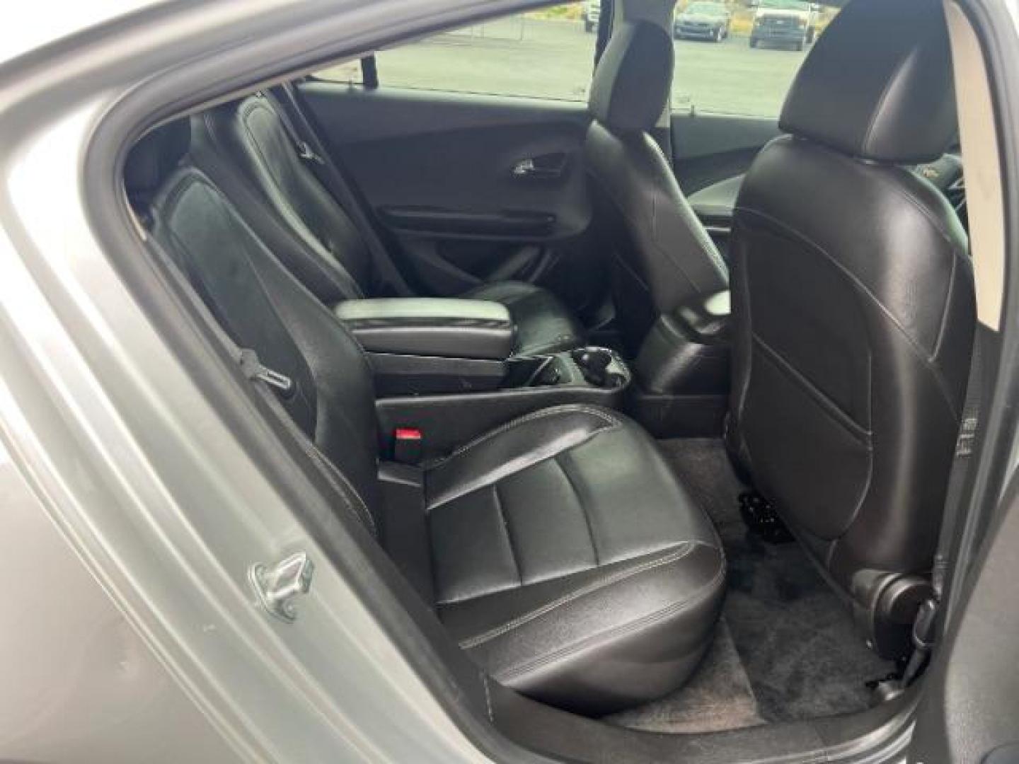 2013 Silver /Black Chevrolet Volt Premium w/ Navigation and LEP (1G1RH6E44DU) with an Plug-In Hybrid engine, Automatic transmission, located at 940 North Main Street, Cedar City, UT, 84720, (435) 628-0023, 37.692936, -113.061897 - We specialize in helping ALL people get the best financing available. No matter your credit score, good, bad or none we can get you an amazing rate. Had a bankruptcy, divorce, or repossessions? We give you the green light to get your credit back on the road. Low down and affordable payments that fit - Photo#26