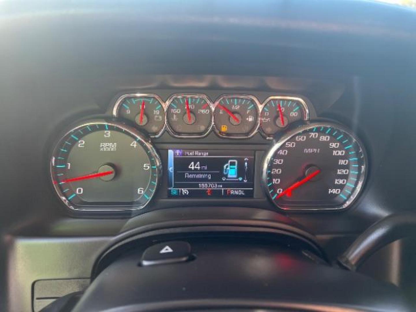 2018 Black /Jet Black/Dark Ash Chevrolet Suburban LT (1GNSKHKCXJR) with an EcoTec3 5.3L V-8 gasoline direct injection engine, Automatic transmission, located at 1865 East Red Hills Pkwy, St. George, 84770, (435) 628-0023, 37.120850, -113.543640 - We specialize in helping ALL people get the best financing available. No matter your credit score, good, bad or none we can get you an amazing rate. Had a bankruptcy, divorce, or repossessions? We give you the green light to get your credit back on the road. Low down and affordable payments that fit - Photo#16