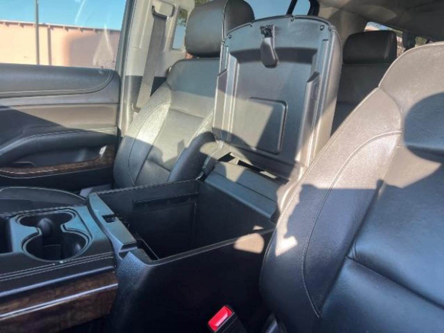2018 Black /Jet Black/Dark Ash Chevrolet Suburban LT (1GNSKHKCXJR) with an EcoTec3 5.3L V-8 gasoline direct injection engine, Automatic transmission, located at 1865 East Red Hills Pkwy, St. George, 84770, (435) 628-0023, 37.120850, -113.543640 - We specialize in helping ALL people get the best financing available. No matter your credit score, good, bad or none we can get you an amazing rate. Had a bankruptcy, divorce, or repossessions? We give you the green light to get your credit back on the road. Low down and affordable payments that fit - Photo#19